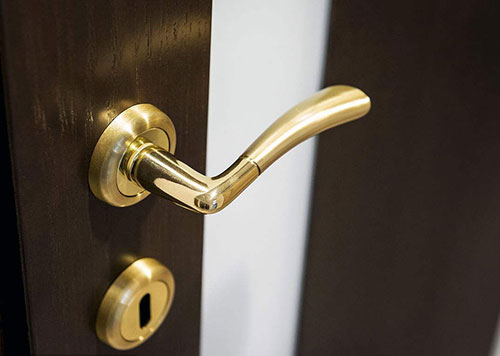 安源24小时上门开锁公司