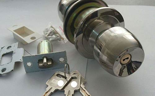 安源24小时上门开锁公司