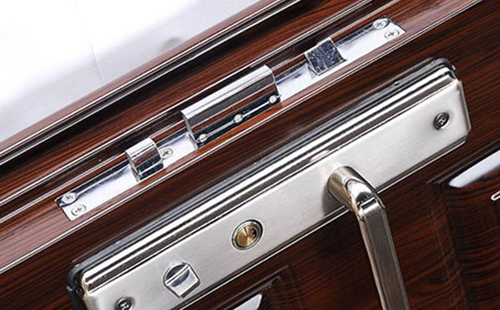 安源24小时上门开锁公司